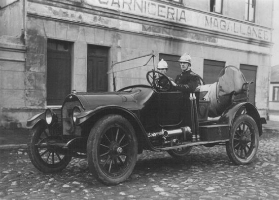 Overland fire vehicle 1918